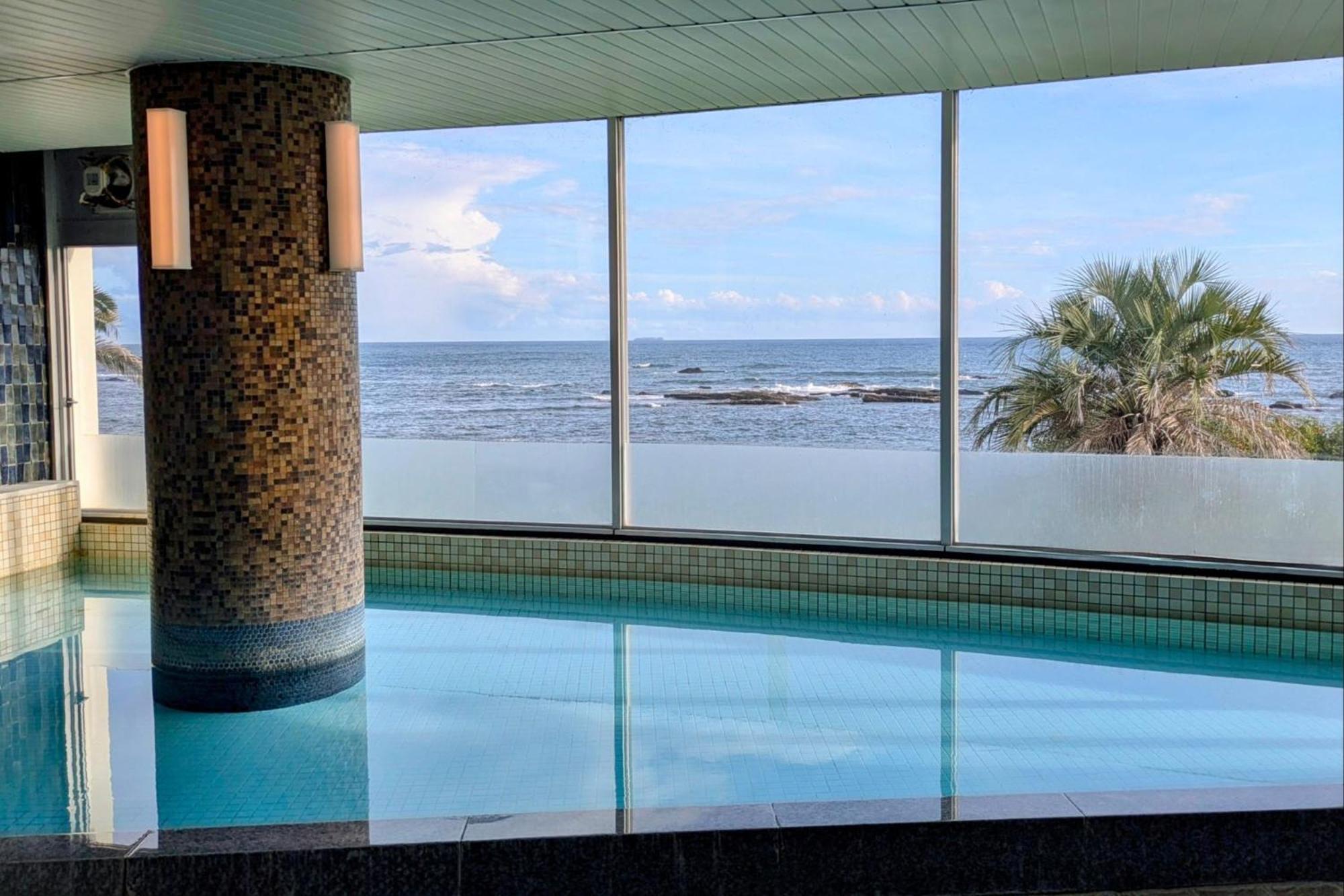 Shirahama Ocean Resort Тиба Экстерьер фото